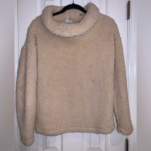 a. new day oversized fuzzy pull over top in cream